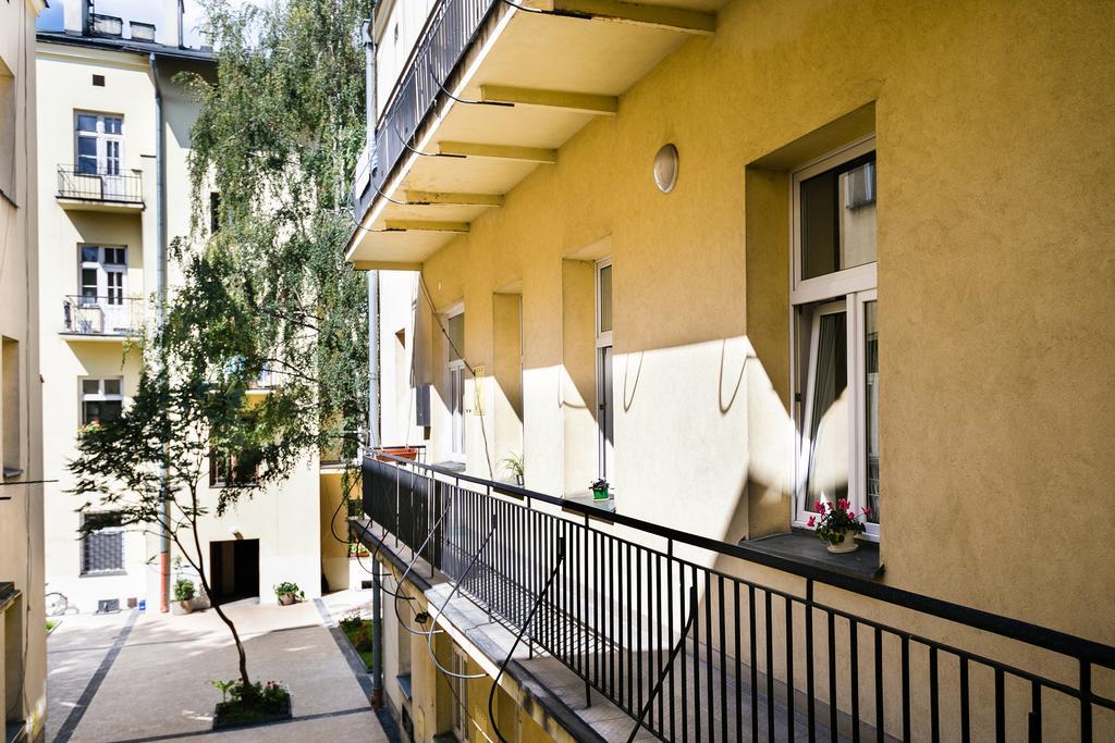 קרקוב Live Like Locals: Market Square X Jewish District מראה חיצוני תמונה